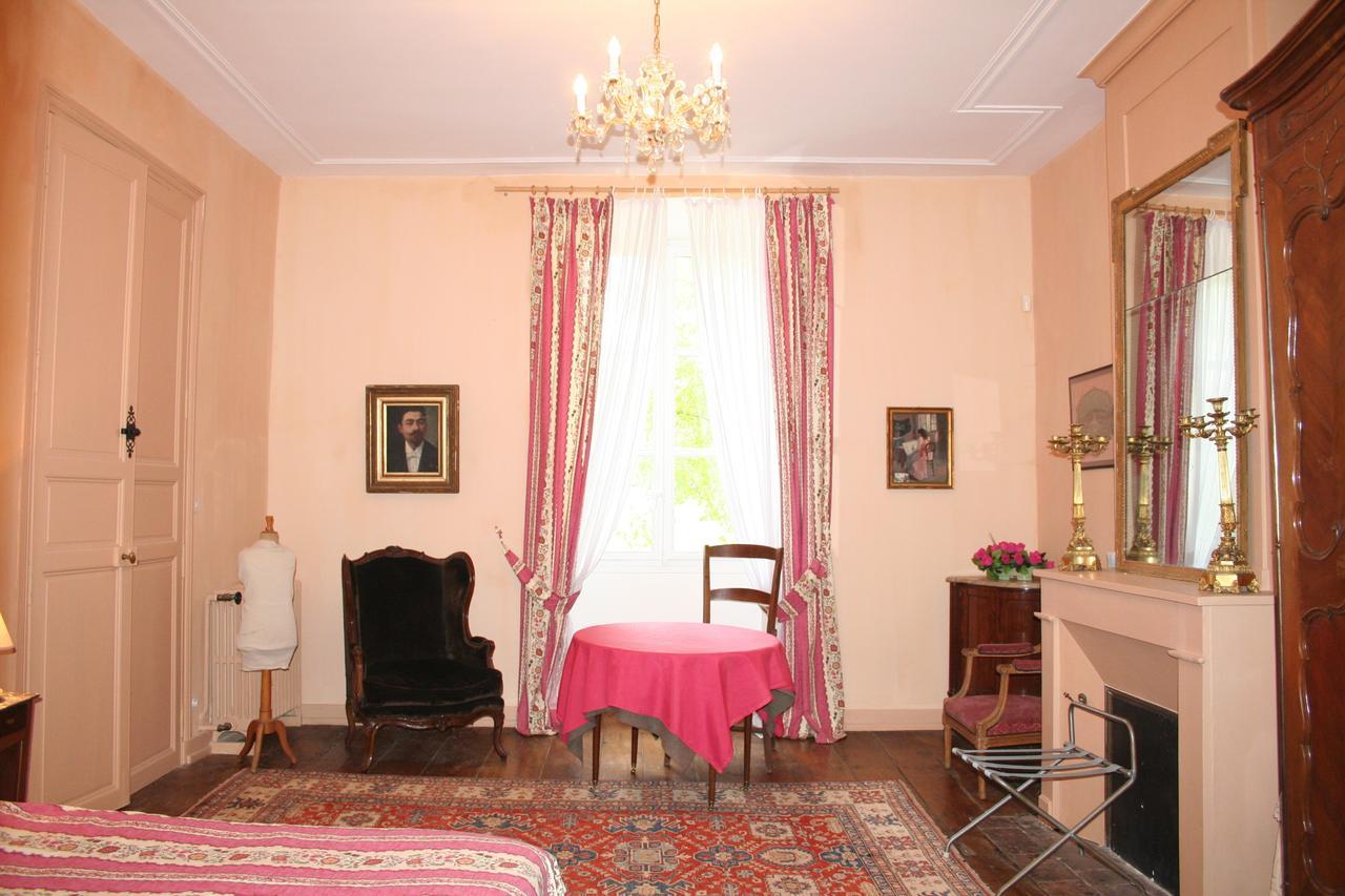 Chateau Manoir De La Leche Touvre Rom bilde